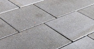 Купить тротуарную плитку 300х300х30 от 880 руб. в Махачкале