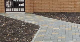 Укладка плитки на даче под ключ в Махачкале от 828 руб. - ТротуарнаяПлитка
