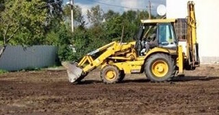 Выравнивание рельефа в Махачкале в октябре