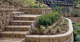 Установка подпорных стенок из блоков в Махачкале от 3624 руб. - ТротуарнаяПлитка